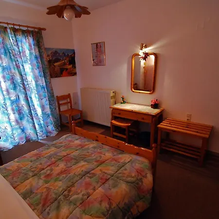 To Oneiro Agios Nikolaos (Central Greece)