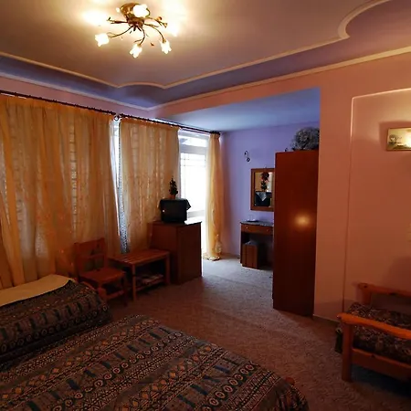 Gæstehus To Oneiro 3*