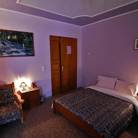 Guest house To Oneiro Agios Nikolaos (Central Greece)