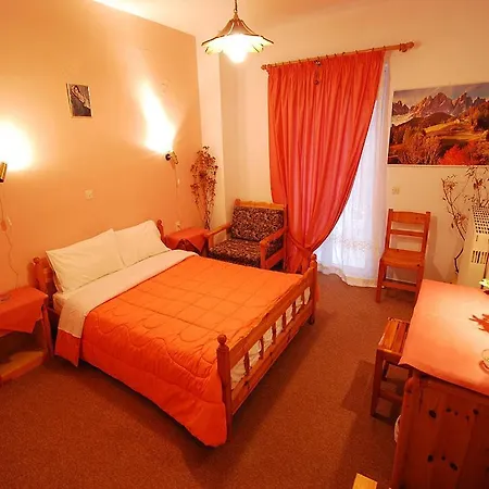 Guest house To Oneiro Agios Nikolaos (Central Greece)